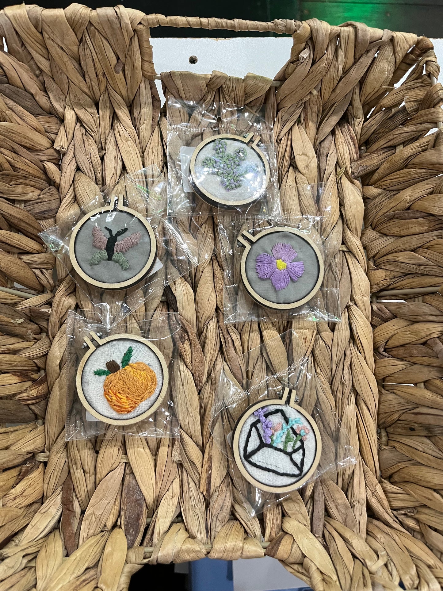 Hoop Magnets