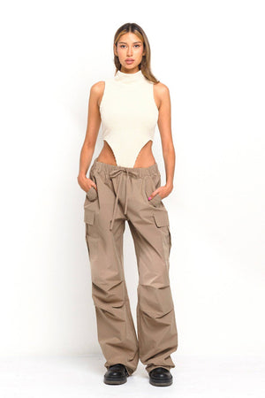 New wide legs parachute cargo pants