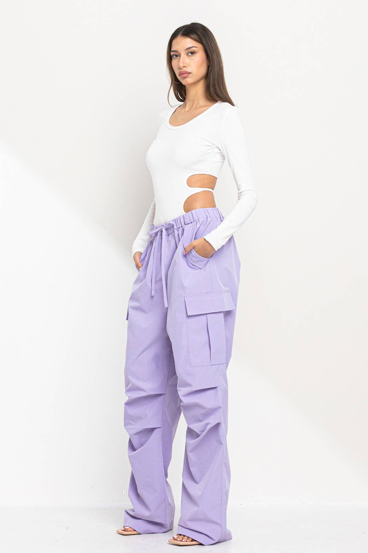 New wide legs parachute cargo pants