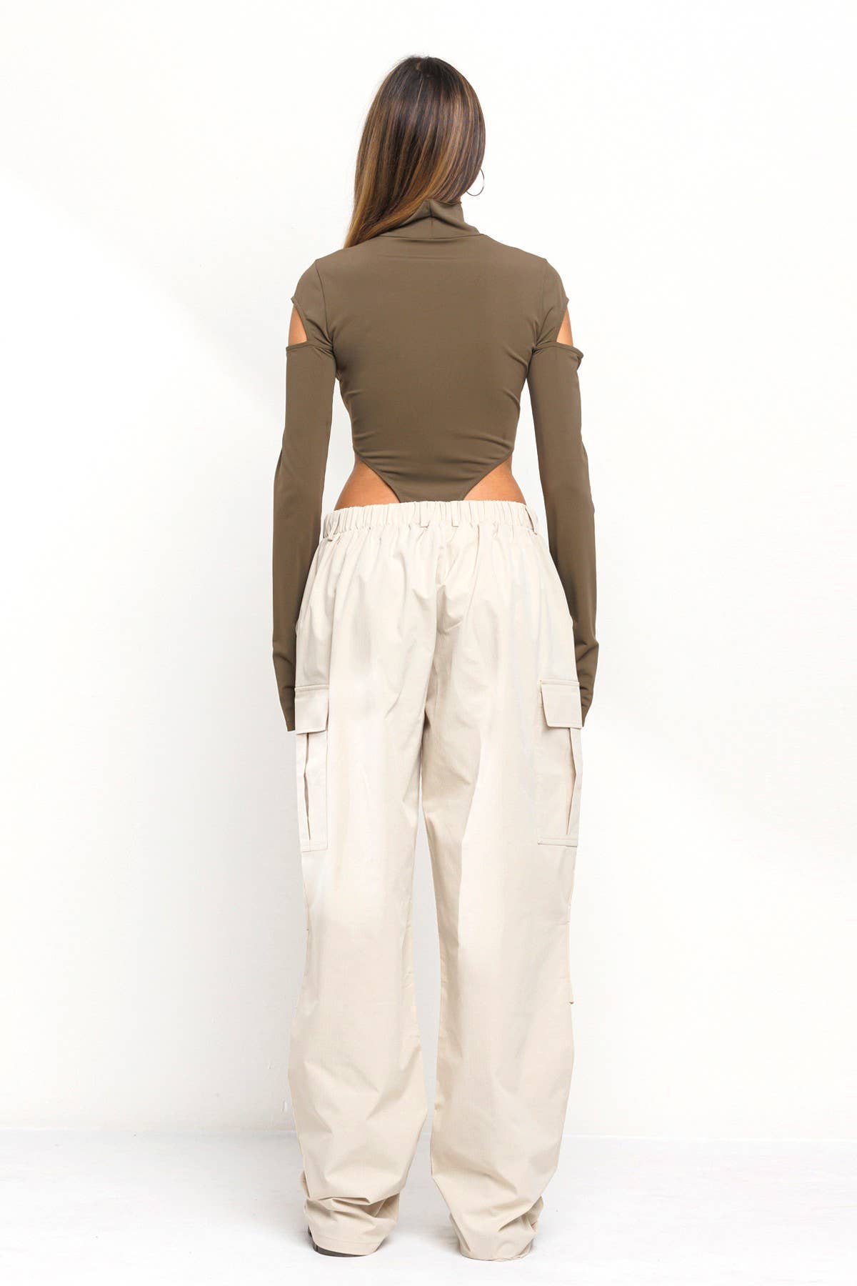 New wide legs parachute cargo pants