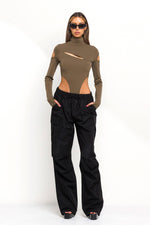 New wide legs parachute cargo pants