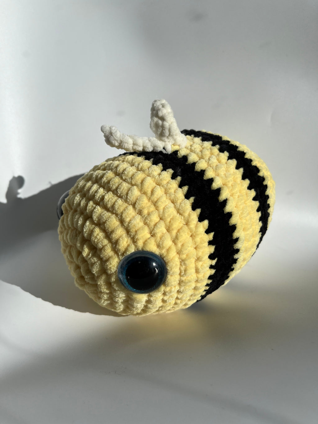 Kute to the Kore Plush - Bee