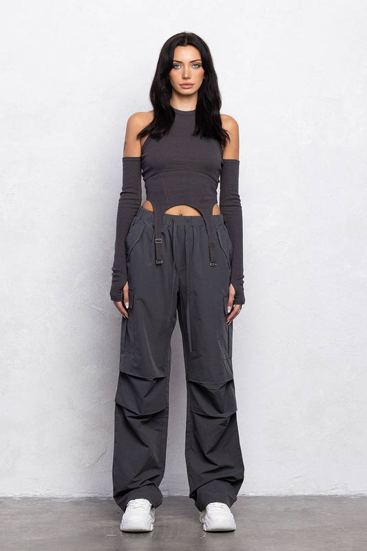 New wide legs parachute cargo pants