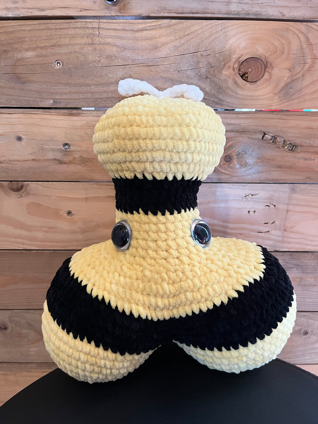 Kute to the Kore Plush - Bee-nis