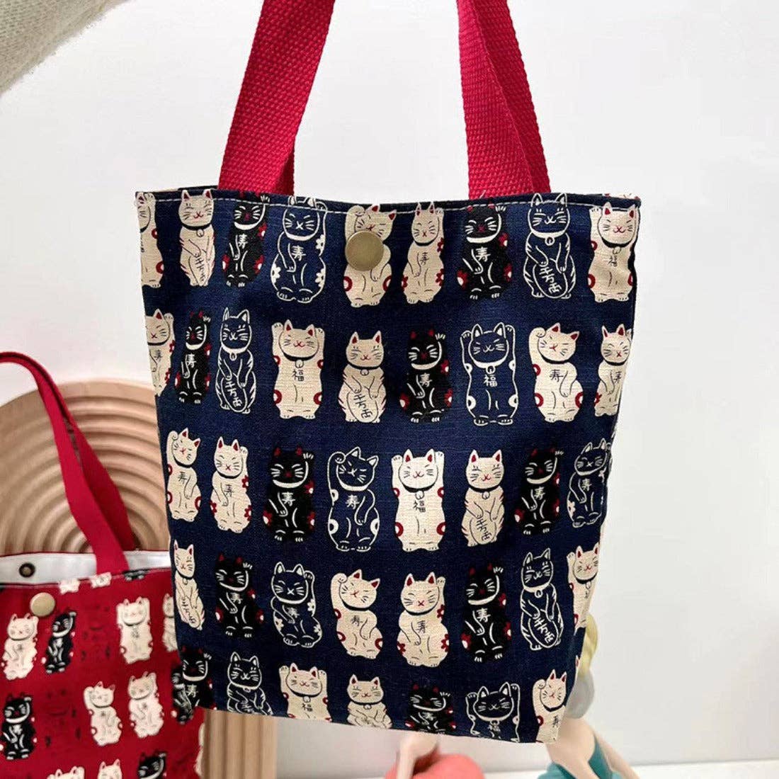 Cosbai - Lucky Cat Print Lunch Bag Handbag